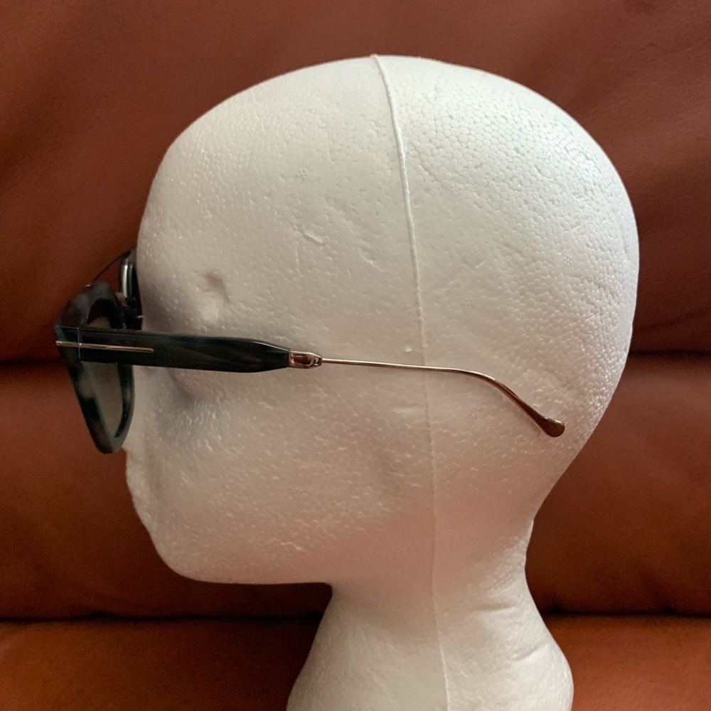 Sunglasses Tom Ford - Picture 2 of 6